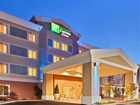 holiday inn & suites near me